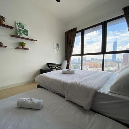 Happy Continew Residence 2 Bedrooms - Trx Kl クアラルンプール エクステリア 写真