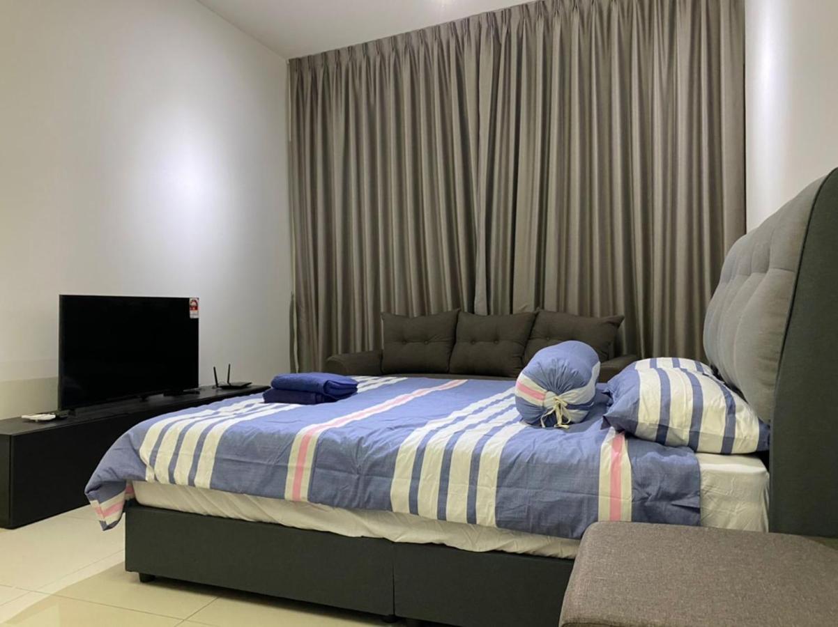 Happy Continew Residence 2 Bedrooms - Trx Kl クアラルンプール エクステリア 写真