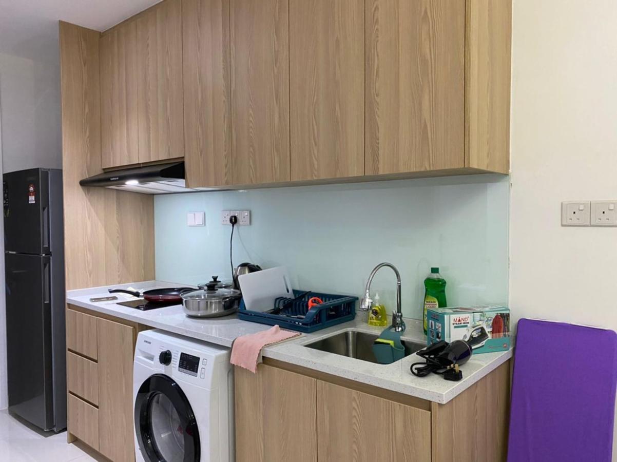Happy Continew Residence 2 Bedrooms - Trx Kl クアラルンプール エクステリア 写真