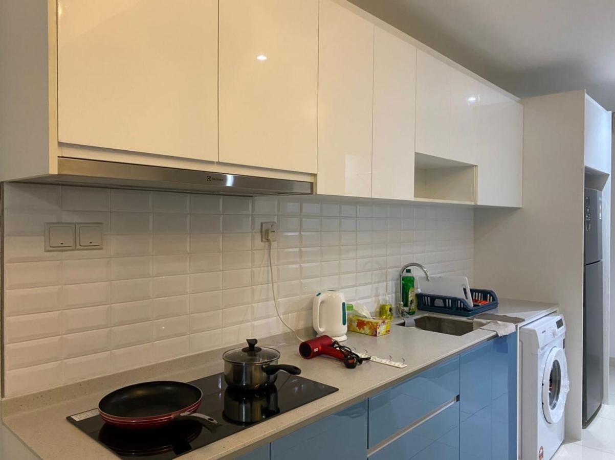 Happy Continew Residence 2 Bedrooms - Trx Kl クアラルンプール エクステリア 写真