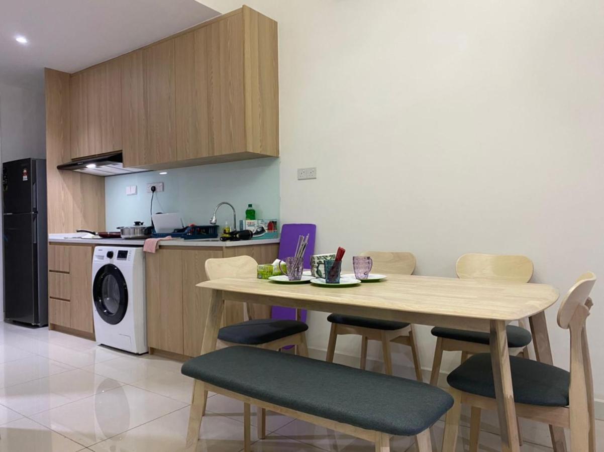 Happy Continew Residence 2 Bedrooms - Trx Kl クアラルンプール エクステリア 写真
