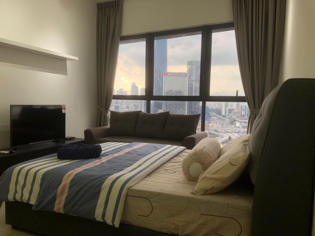 Happy Continew Residence 2 Bedrooms - Trx Kl クアラルンプール エクステリア 写真
