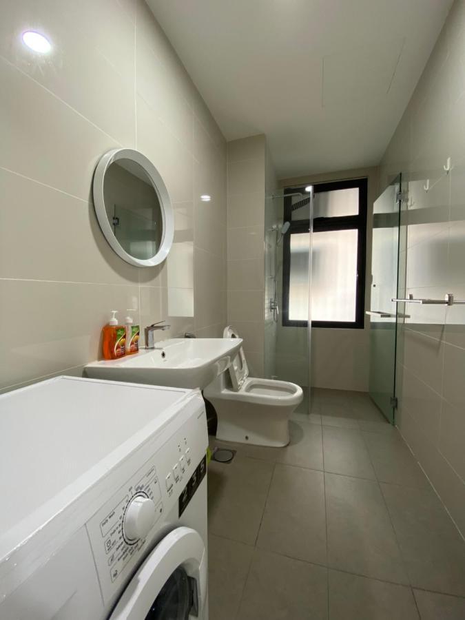 Happy Continew Residence 2 Bedrooms - Trx Kl クアラルンプール エクステリア 写真