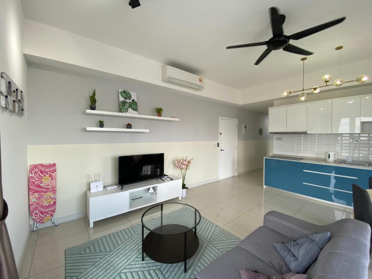 Happy Continew Residence 2 Bedrooms - Trx Kl クアラルンプール エクステリア 写真