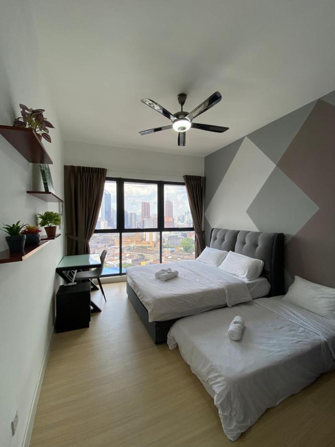 Happy Continew Residence 2 Bedrooms - Trx Kl クアラルンプール エクステリア 写真